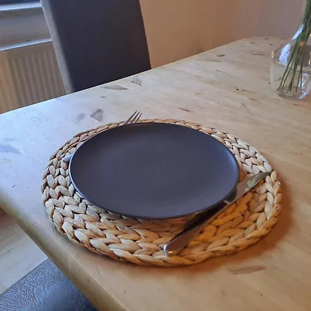Zentrale 3-zimmer-ferienwohnung  Ilmenau